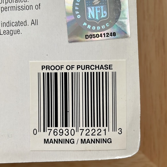 Starting Lineup NFL Football Classic Doubles Peyton Manning and Archie Manning - Picture 7 of 8